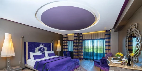 Deluxe Room Land View (70–75 m²)