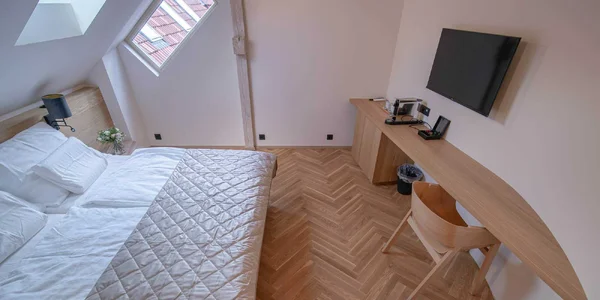 Dvoulůžkový pokoj č. 303 (24 m²)