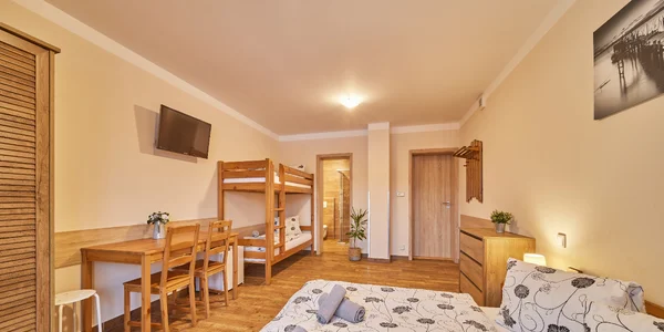 Štvorlôžková izba (25 m²)