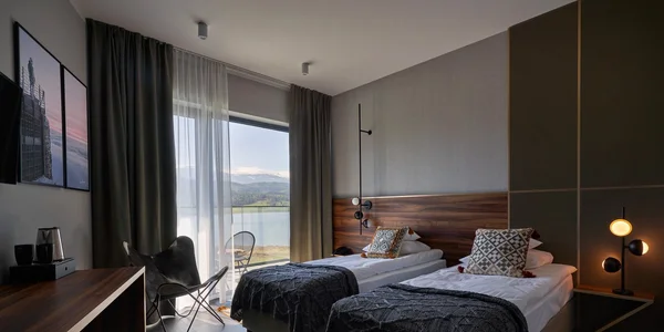 Pokoj Comfort s výhledem na jezero