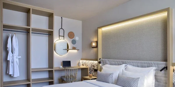 Deluxe pokoj s výhledem do zahrady (30 m²)