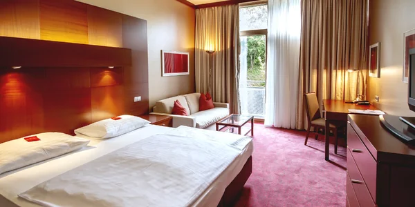Dvoulůžkový pokoj Standard Plus (29 m²)