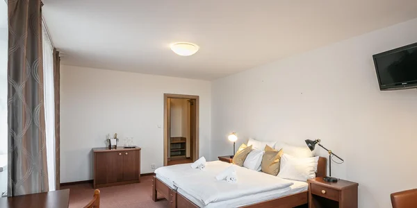 Dvoulůžkový pokoj Superior (26 m²)
