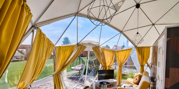 Chatka Sferyczny numer 20 (35 m²)