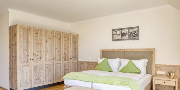 Dvojlôžková izba Excalibur (33 m²)