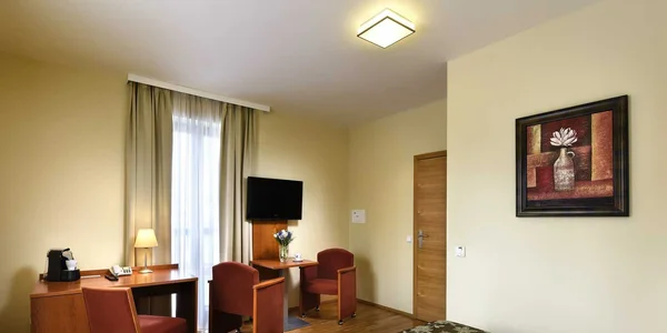 Dvoulůžkové pokoje 206, 207, 211, 212 (20 m²)