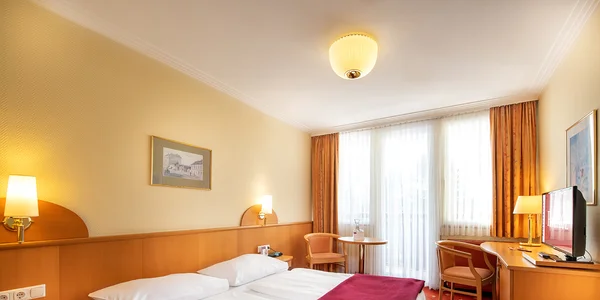 Dvoulůžkový pokoj s balkónem (18 m²)