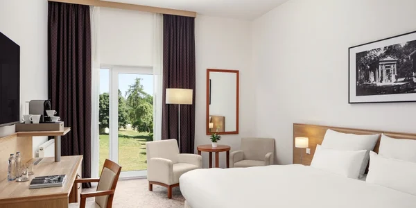 Classic Double Room (24–28 m²)