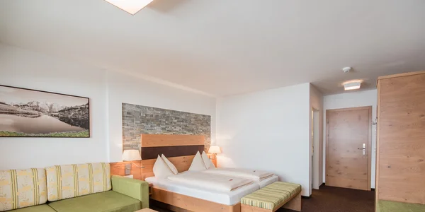 Trojlôžková izba (22 m²)