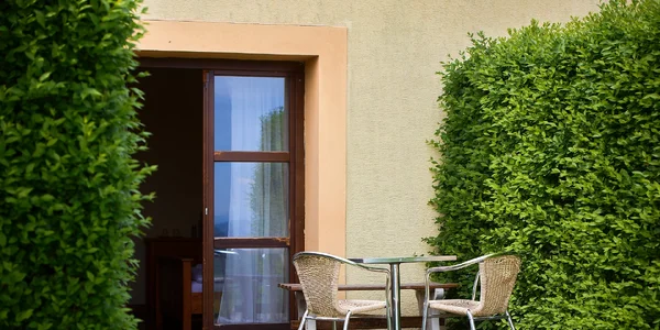 Dvojlôžková izba s terasou alebo balkónom