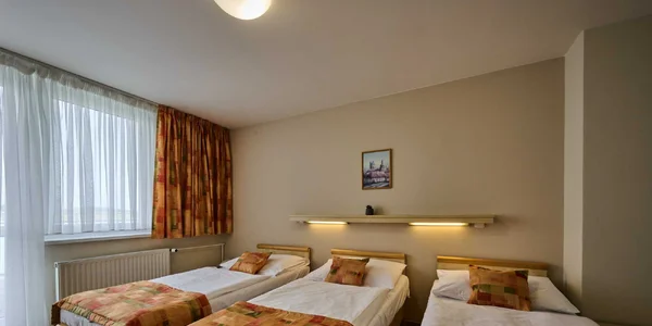 Třílůžkový pokoj (23 m²)