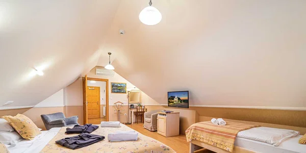 Rodinná izba Provance s 2 odd. izbami (50 m²)
