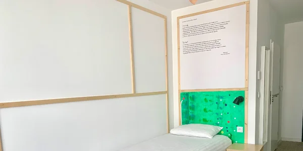 Jednolôžková izba s kuchynkou (25 m²)