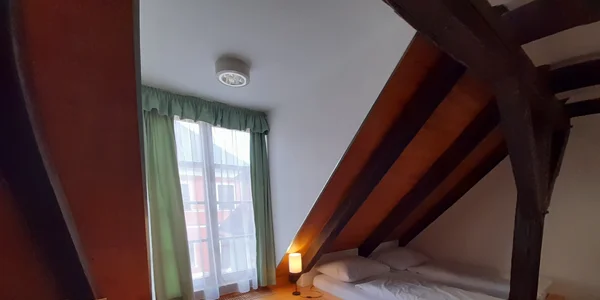 Standard Hostinský dvojlôžkový izba (14–20 m²)
