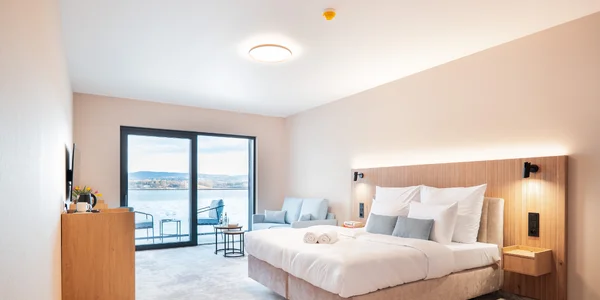 Pokoj Classic s výhledem na jezero (25–35 m²)