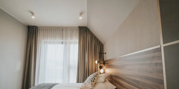 Apartmán Plus s výhľadom na jazero (49 m²)