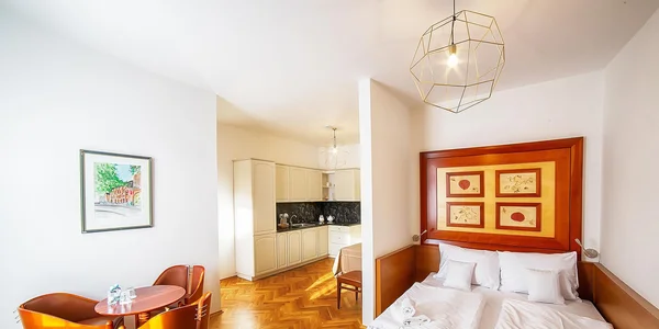 Premium Suite (River View)