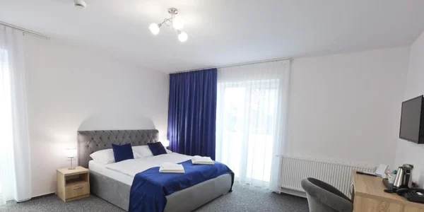 Dvoulůžkový pokoj Comfort s balkonem (19 m²)