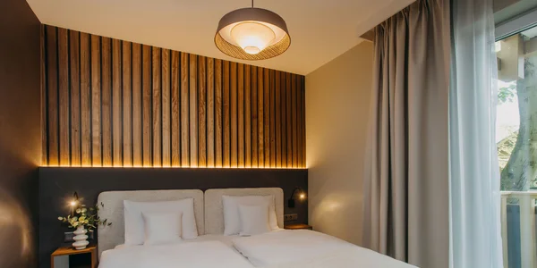 Pokoj Deluxe **** (hlavní budova) (35–38 m²)
