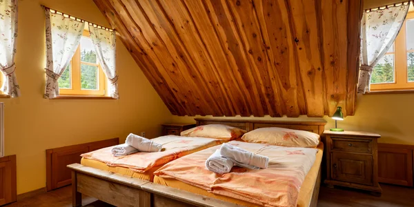 Dvoulůžkový pokoj (15 m²)