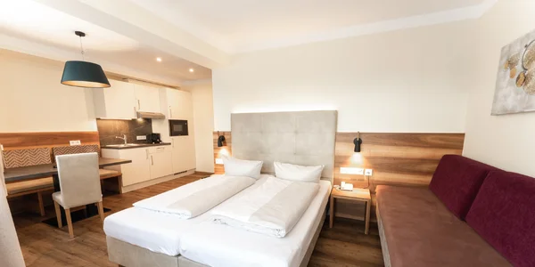 Dvojlôžková izba (28 m²)