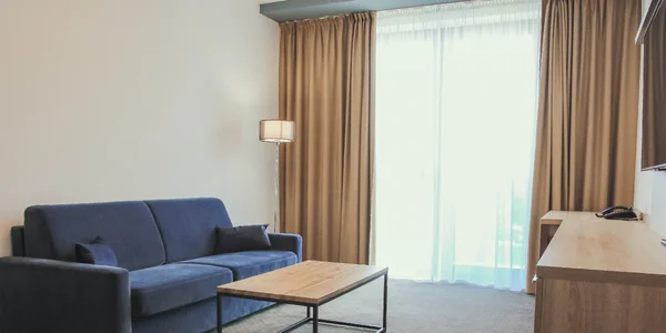 JUNIOR APARTMENT