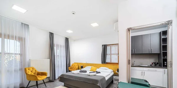 Prízemná izba s 2 terasami a kuchynkou (26 m²)