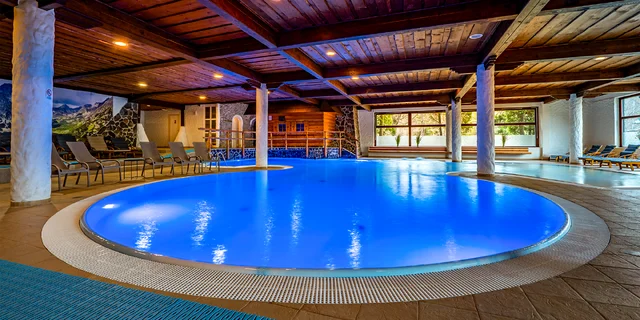 Čerstvo zrekonštruovaný wellness hotel pod Lomnickým štítom s polpenziou a množstvom aktivít