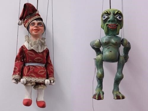 Loutky, marionety, javajky – výstava v Jihočeském muzeu