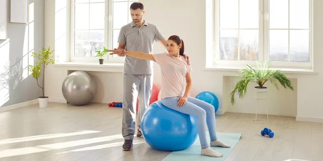 Individuálne cvičenia na zlepšenie zdravia: Zdravotná joga, Spiral Balance, základy dychových cvičení alebo core tréning