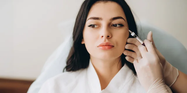 Odstránenie mimických vrások botulotoxínom zn. Bocouture