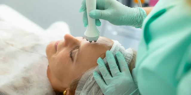 Diagnostika pleti pomocou umelej inteligencie: lifting a hĺbková detoxikácia