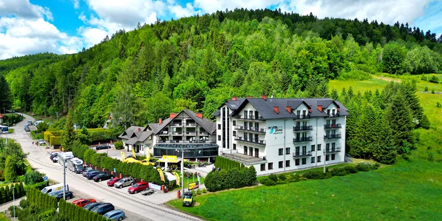 Hotel neďaleko Szczyrku: raňajky alebo polpenzia, wellness aj nabitý romantický balíček