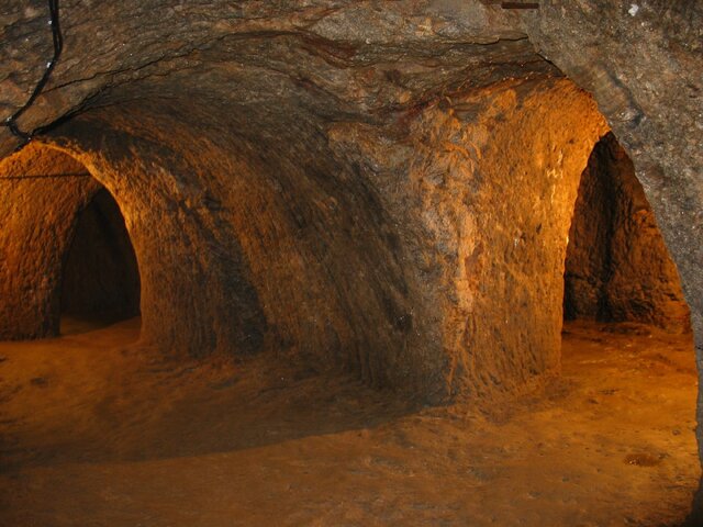 Světlá nad Sázavou - středověké podzemí