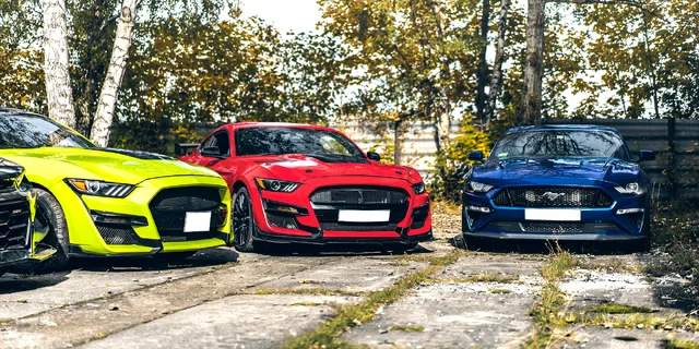 Zažijte jízdu snů: pronajměte si Dodge, Mustang či Camaro na 3 hod. nebo celý den