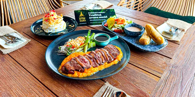Balijský zážitok vo Zvolene: exotické 3-chodové menu a 60-minútová aroma masáž pre 1 alebo 2 osoby