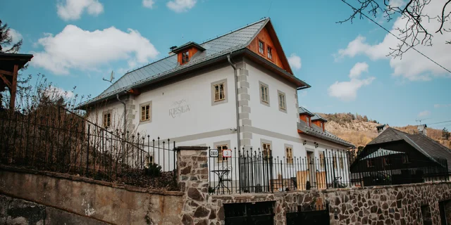 Pobyt v historickom centre Banskej Štiavnice: raňajky alebo polpenzia aj možnosť privátneho wellness