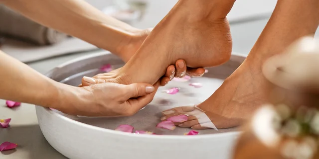 Klasická, relaxačná alebo wellness pedikúra