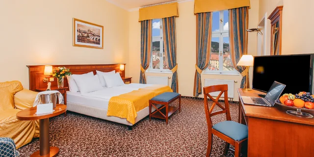 Hotel v centre Prahy: 10 minút od Národného múzea, v cene bufetové raňajky