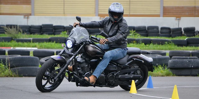Celodenní kurz bezpečné jízdy na motorce v Ostravě