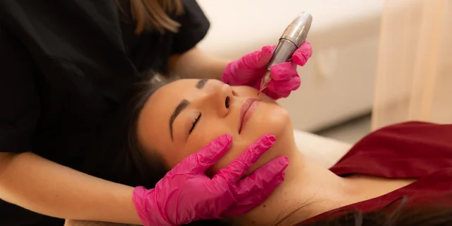 Lip blush: permanentný make-up pier s korekciou v cene