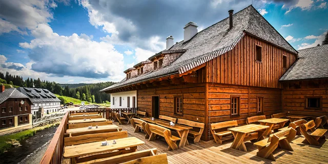 Pobyt na Modravě: penzion v pivovaru, snídaně, relax v sauně i degustace piva