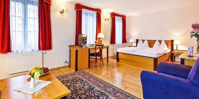 Karlove Vary: oddych v 3* hoteli s raňajkami blízko Vřídelnej kolonády