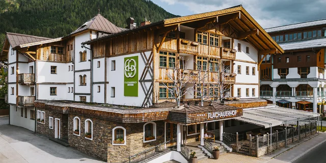 Horský hotel vo Flachau s raňajkami, wellness a turistickou kartou