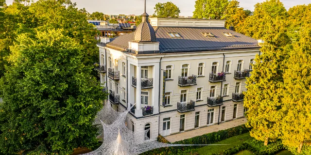 Kúpeľný pobyt v Busko Zdrój s neobmedzeným wellness, raňajkami alebo polpenziou a procedúrami