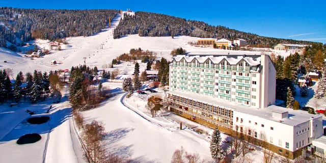 Adult friendly hotel v nemeckých Krušných horách: raňajky alebo polpenzia, wellness aj výlety