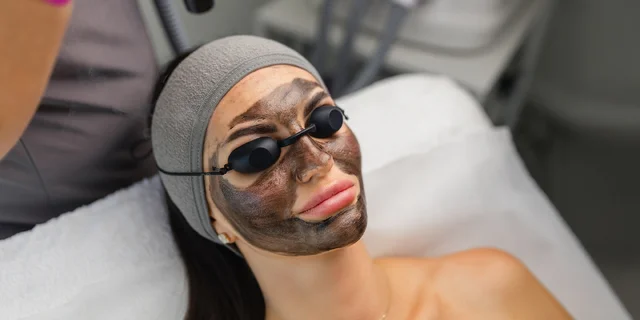 Hollywoodsky peeling, čistenie pleti mikrodermabráziou či kysliková kúra
