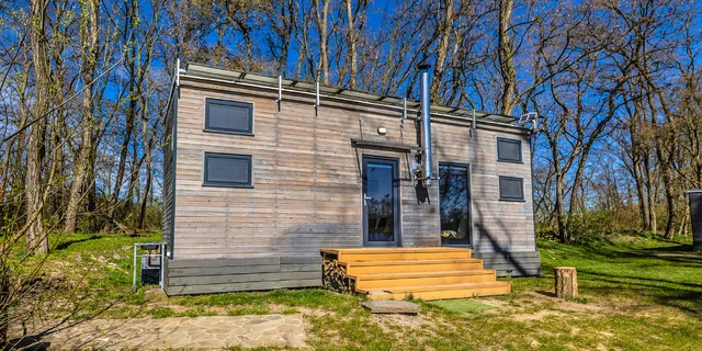 Krásny a plne vybavený tiny house na brehu Labe až pre 4 osoby