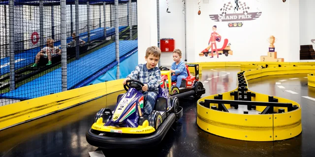 Pobyt plný zábavy v útulnom vybavenom domčeku pre 2 až 6 osôb s wellness, na skok Energylandia i Fantazja Park