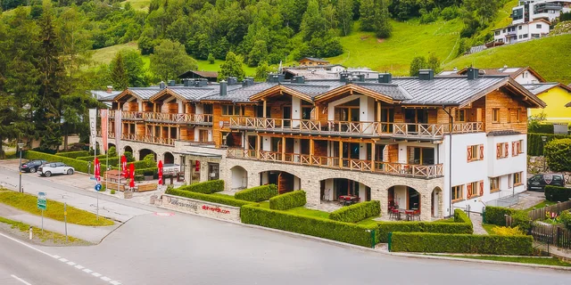 Kaprun: 4* horské apartmány so saunou, raňajkami a kartou výhod
